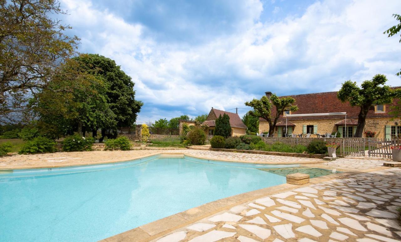 Meyrals Hotel De La Ferme Lamy מראה חיצוני תמונה